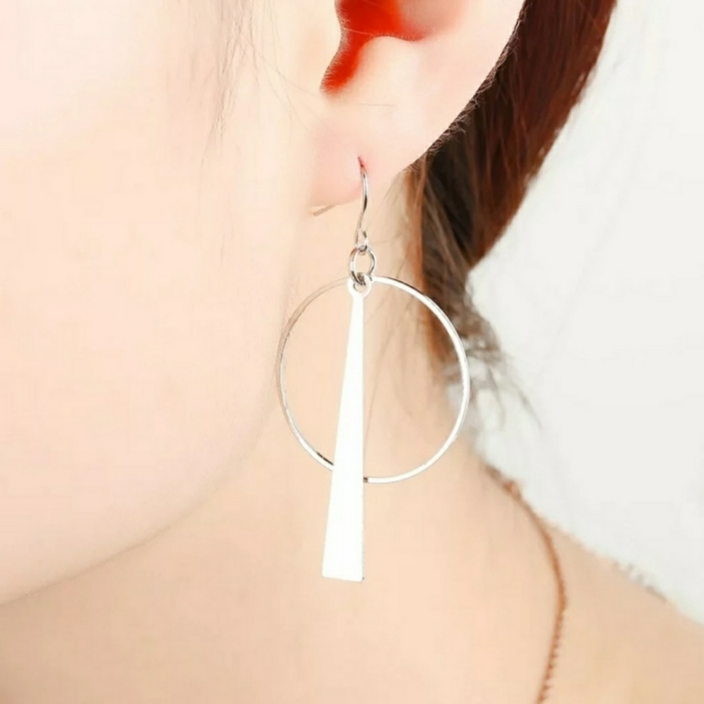 🔴Geometrical Silver Dangle Earrings - Picture 2 of 6